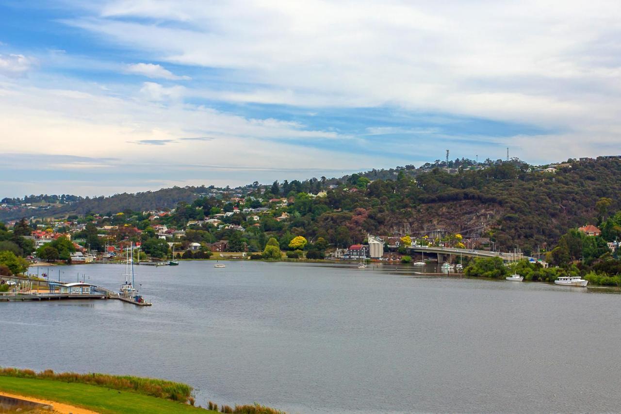 Hotel Peppers Silo Launceston Zimmer foto View of the Swan River from the Perth Hills